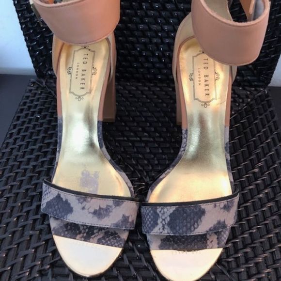 Ted Baker London "Aaleyah" Leather Heels - Picture 3 of 8